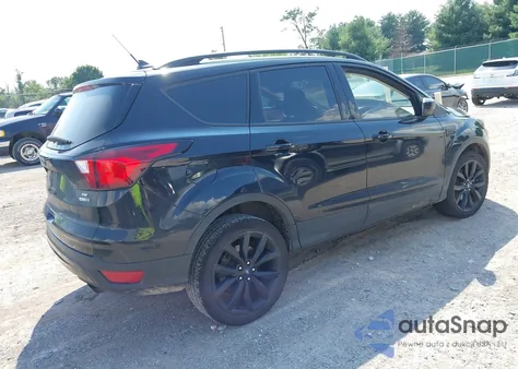 2019 Ford Escape Se from USA, damaged, VIN 1FMCU9GD9KUA07793